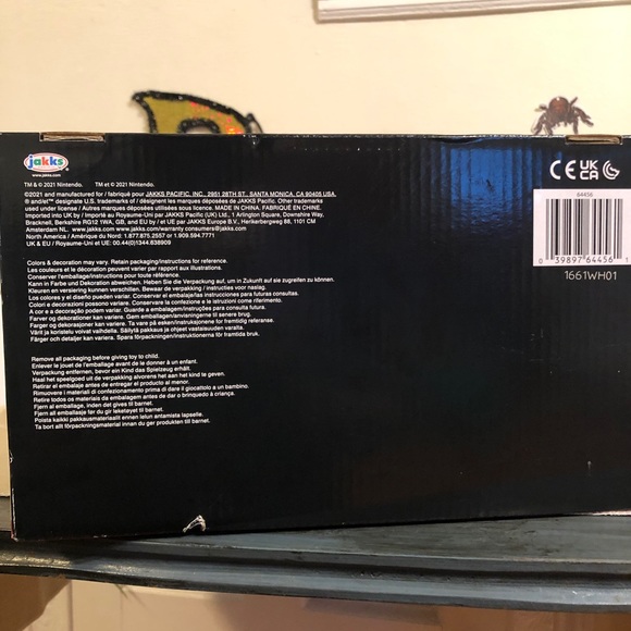 Mario Super Mario jumbo plush toy 20” - Picture 9 of 11